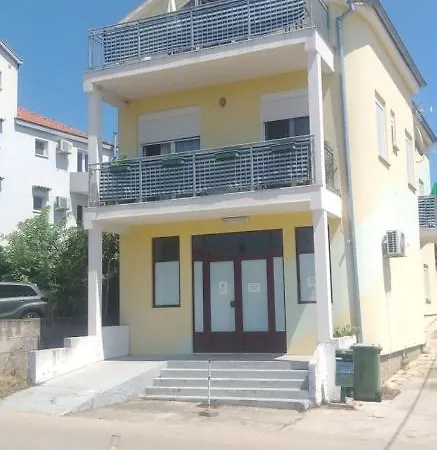 Cute Seaview Apartamento