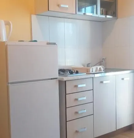 Cute Seaview Apartamento Petrčane